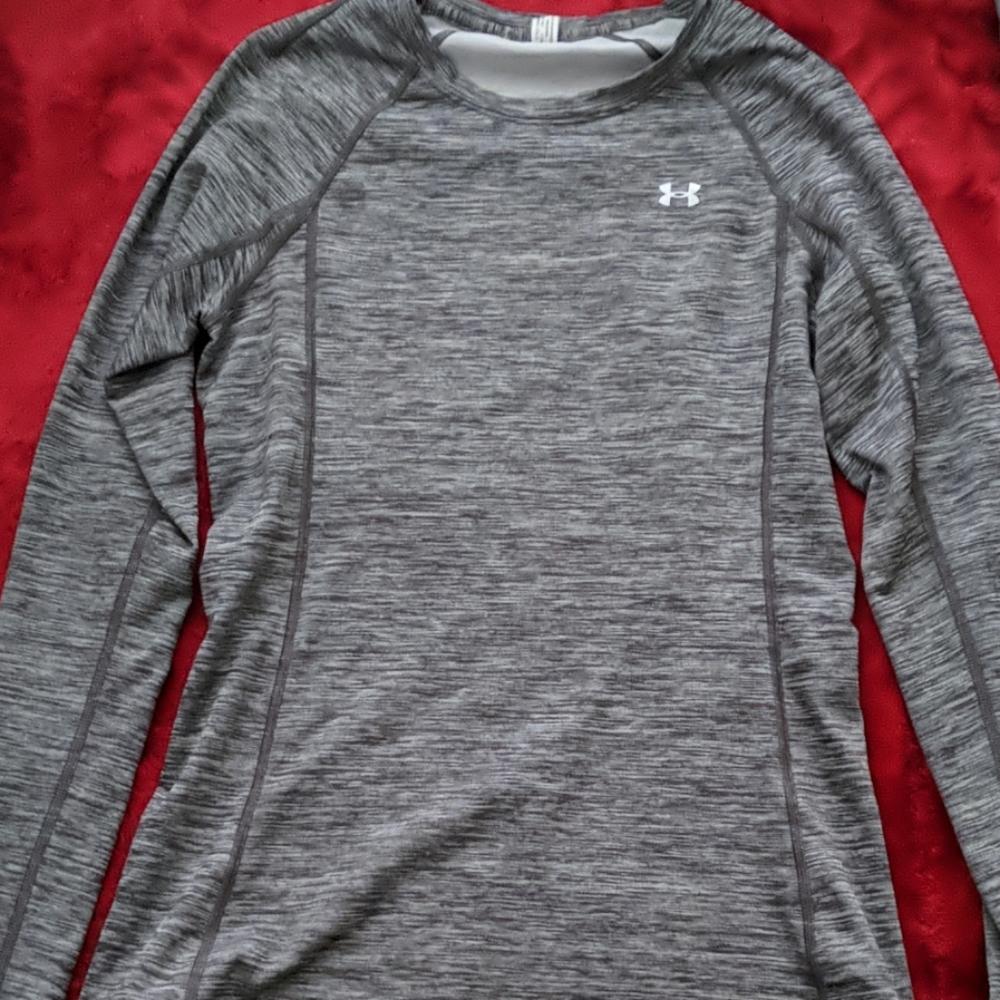 Under Armour long sleeve shirt